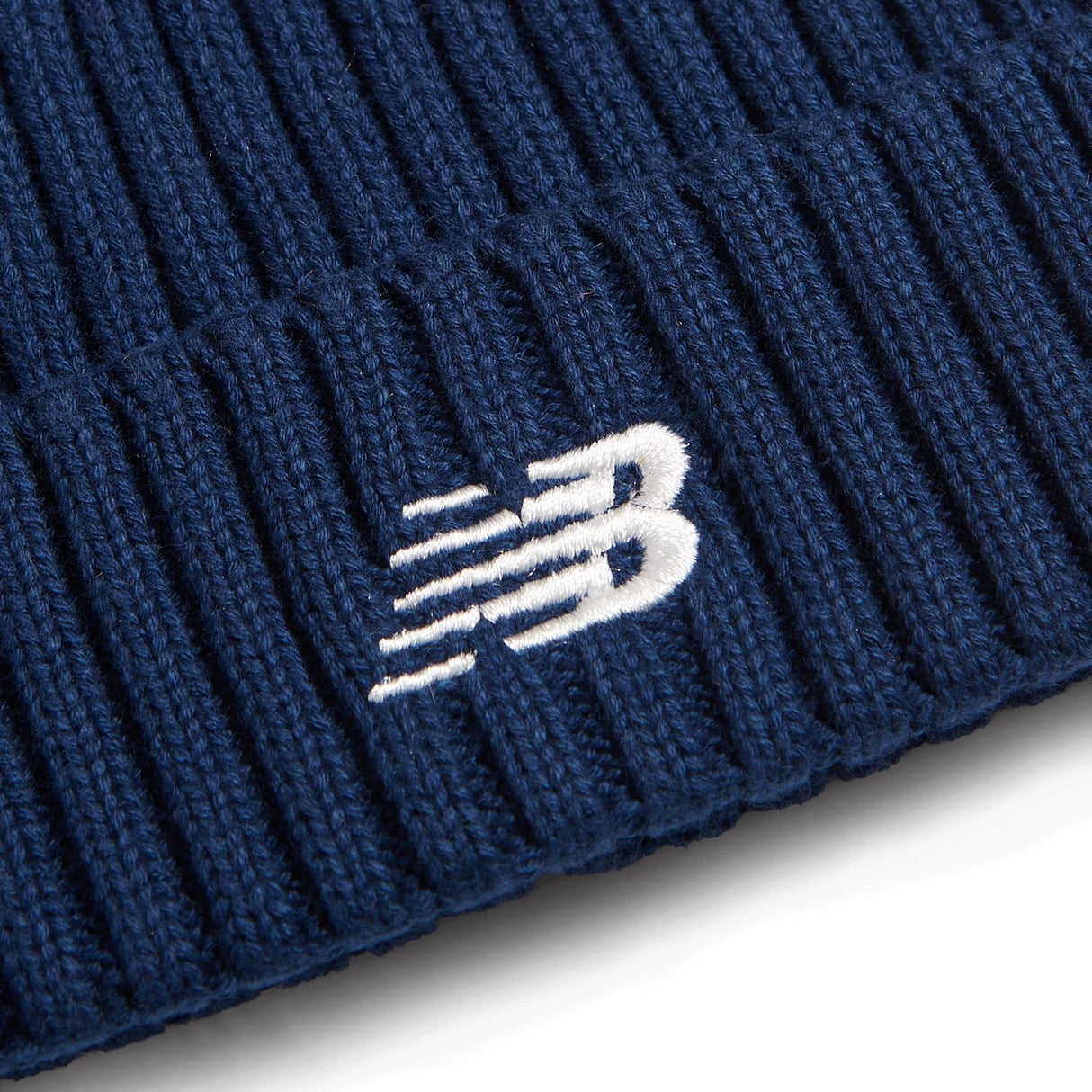 New Balance Small Logo Beanie-3