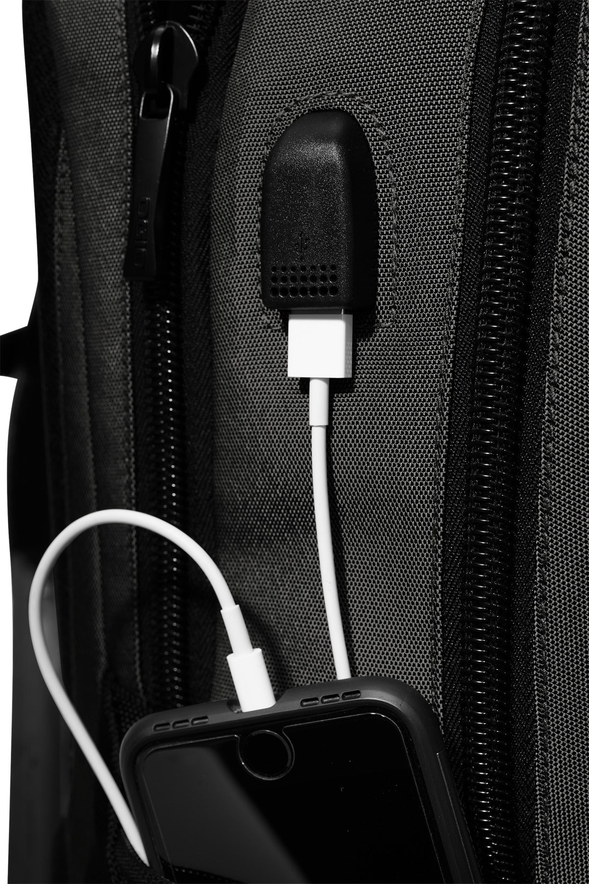 OGIO Connected Pack. 91008 Corporate Accessories Bags & Backpacks