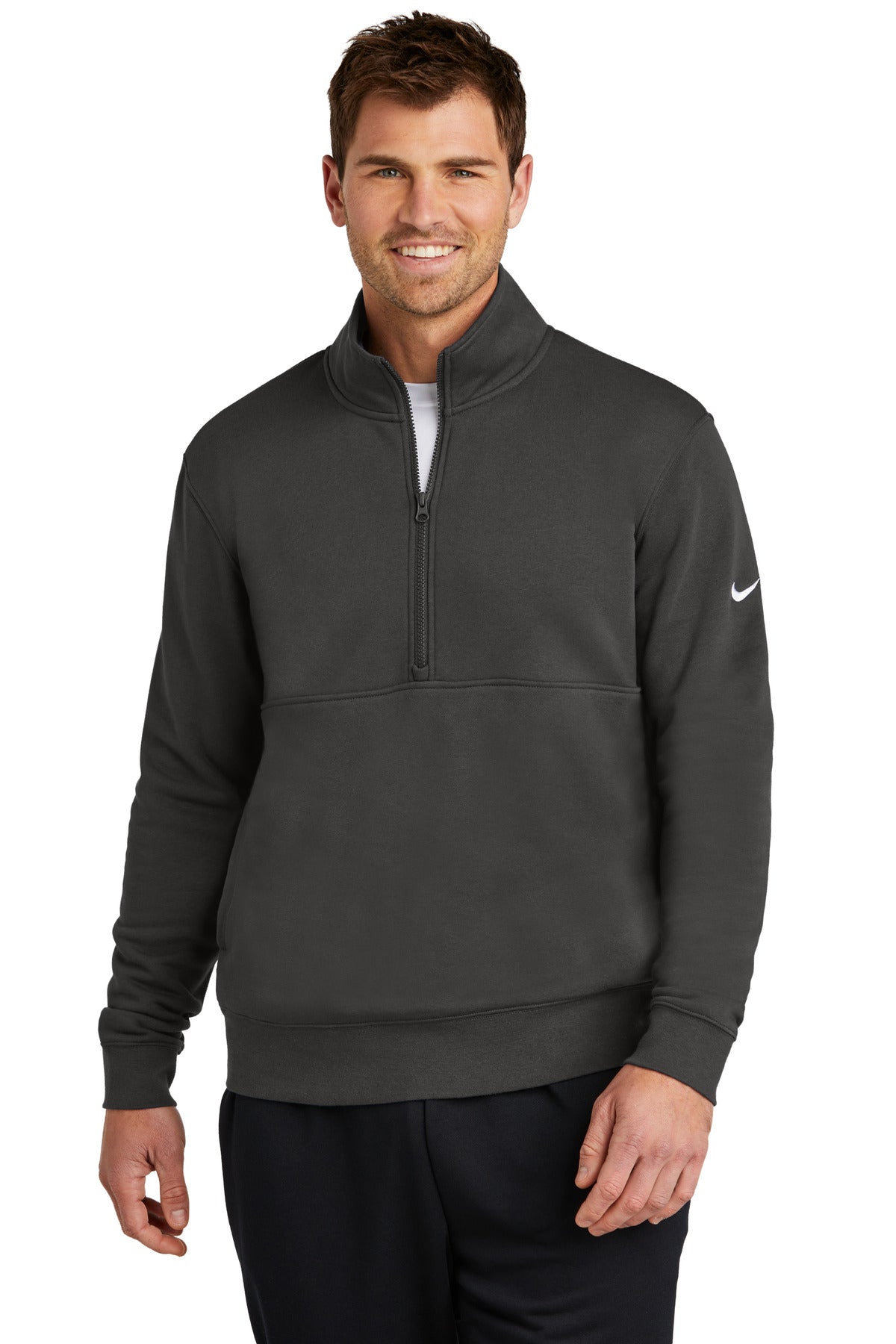 Nike Men's Club Fleece Sleeve Swoosh 1/2 Zip. NKDX6718