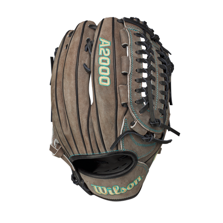 Wilson A2000 D33 11.75" January 2023 Glove of the Month Infield/Pitcher Baseball Glove Baseball Gloves & Mitts All