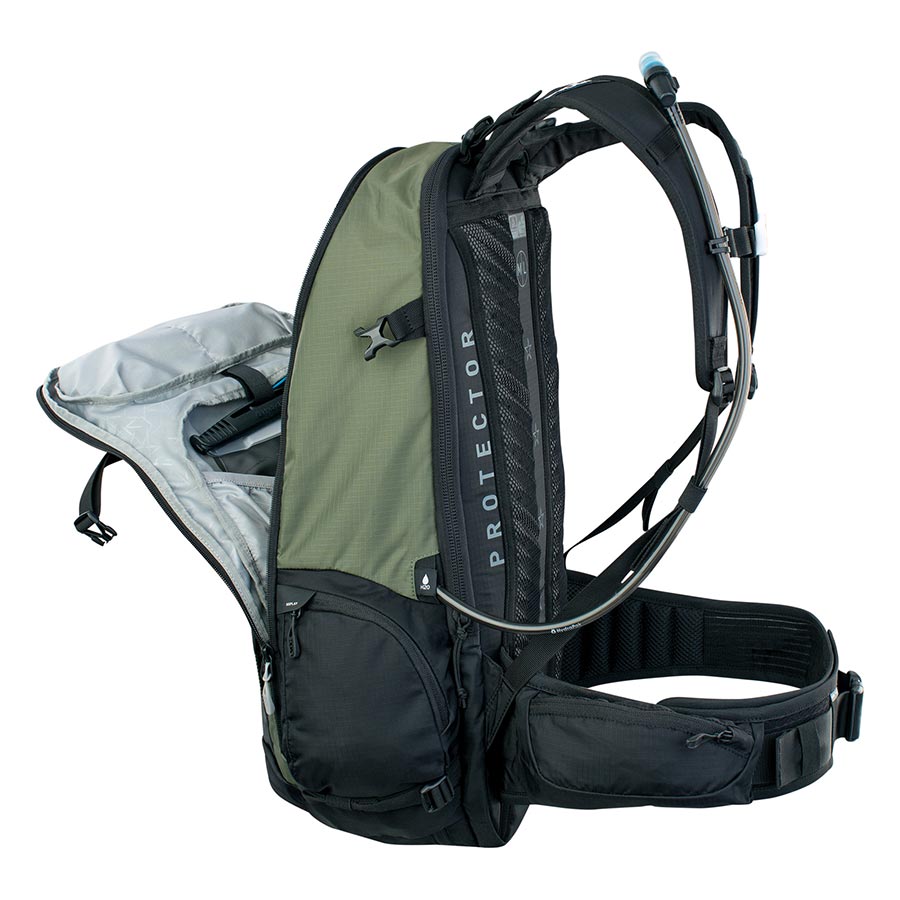 EVOC FR Tour E-Ride 30 Protector Backpack-3
