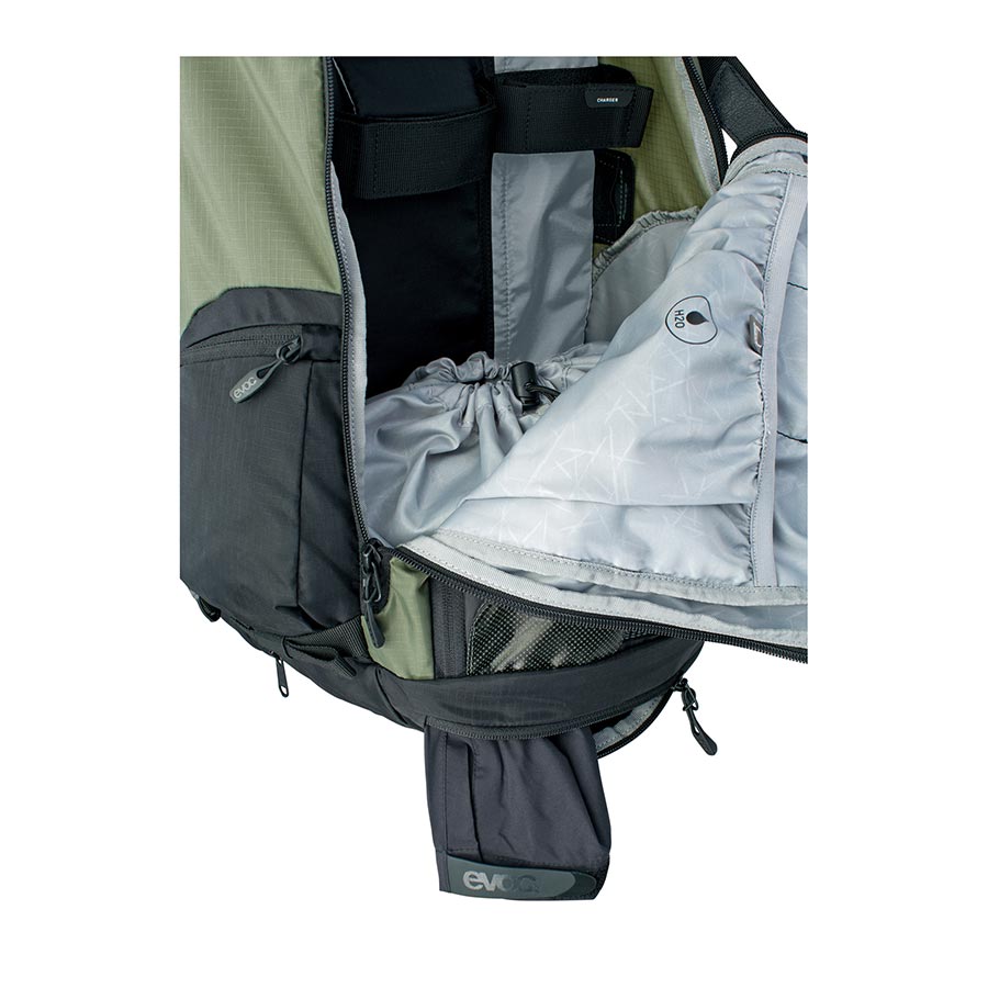 EVOC FR Tour E-Ride 30 Protector Backpack-6