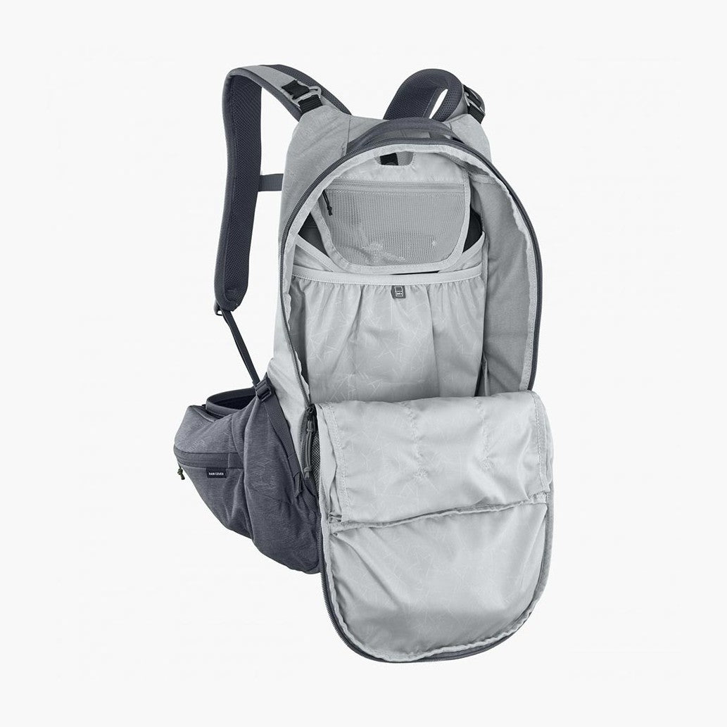 EVOC Trail Pro 16 Protector Backpack-34