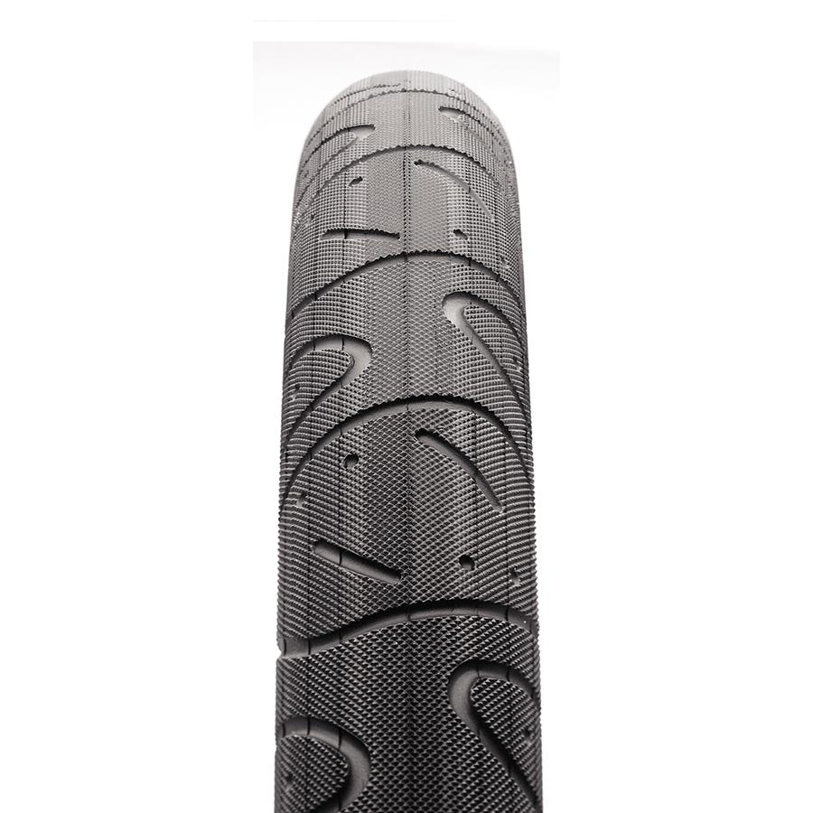 Maxxis Hookworm Tire-6