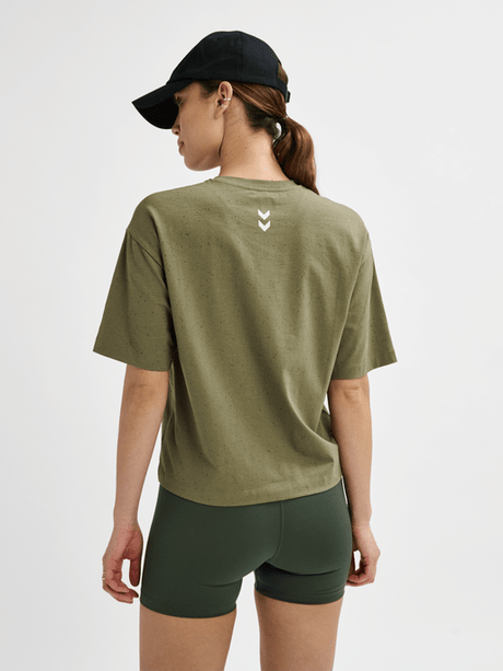 Hummel Women's Mt Ultra Boxy T-Shirt Womens Apparel Shirts & Tops