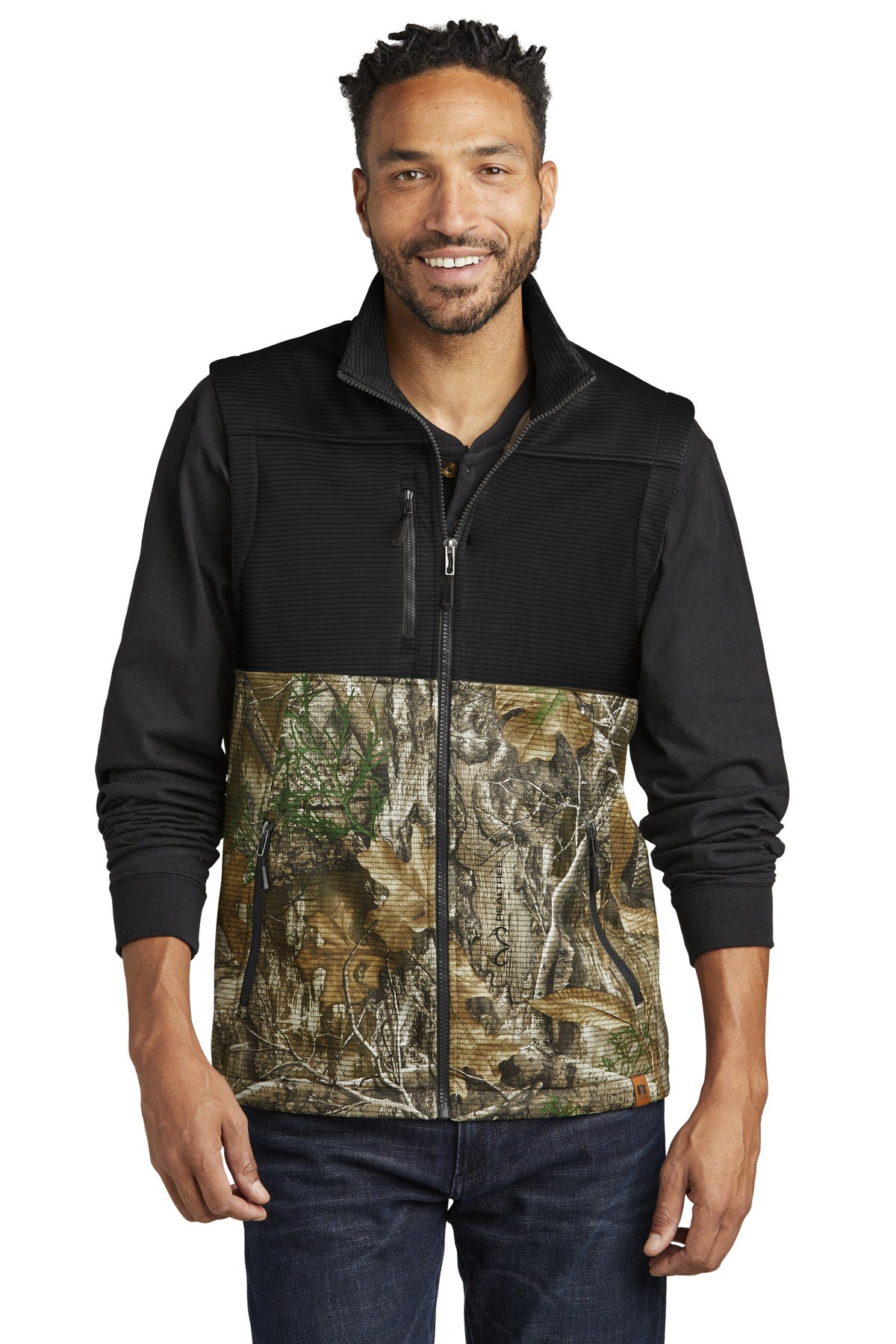 Russell Outdoors Men's Realtree Atlas Colorblock Soft Shell Vest RU604
