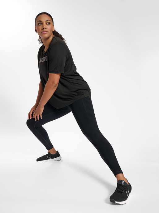 Hummel Women's Te Curvy Plus T-Shirt Womens Apparel Shirts & Tops