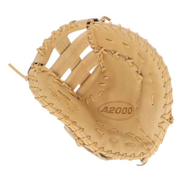 Wilson A2000 1679 Classic Series 12.5" Baseball First Base Mitt Baseball Gloves & Mitts All