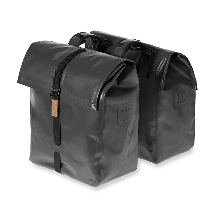 Basil Urban Dry Pannier-2