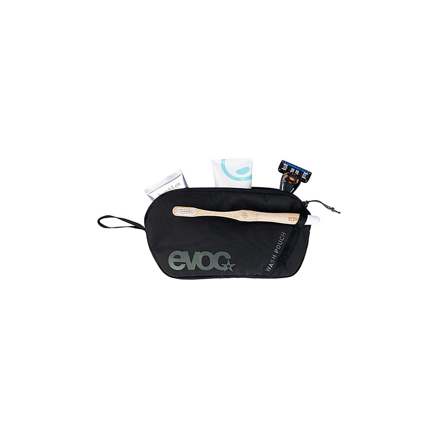 EVOC Explorer Pro 30 Hydration Bags-5