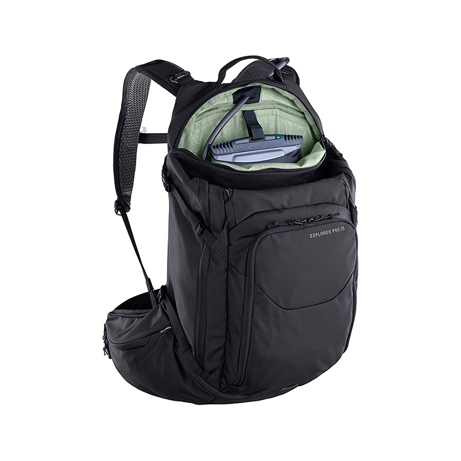 EVOC Explorer Pro 30 Hydration Bags-8