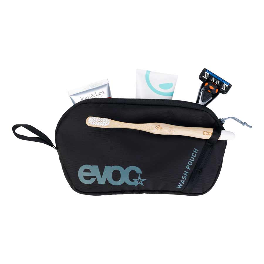EVOC Explorer Pro 30 Hydration Bags-19