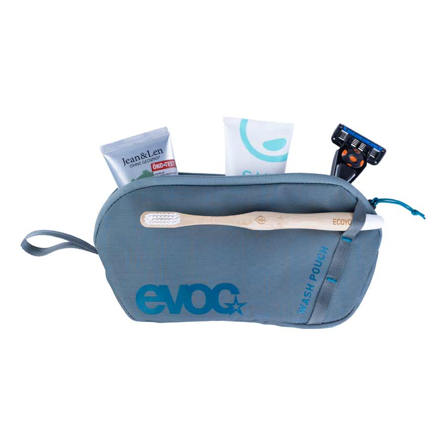 EVOC Explorer Pro 30 Hydration Bags-31