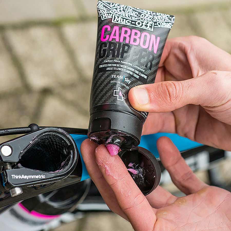 Muc-Off Carbon Gripper Assembly Compound-4