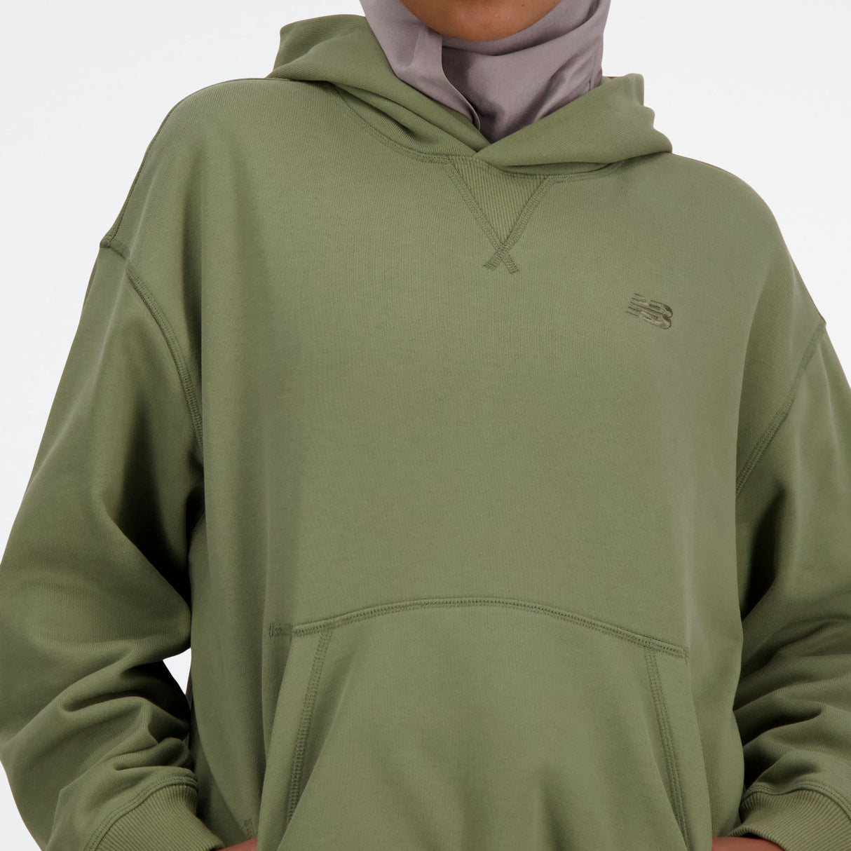 New Balance Women's Elite Athletics Hoodie Womens Apparel Sweatshirts & Fleece