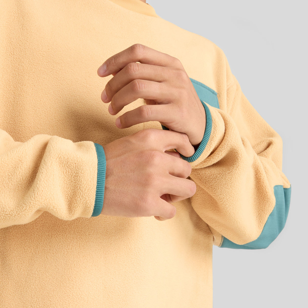 New Balance Men's Lindor Fleece Pullover Mens Apparel Sweatshirts & Fleece