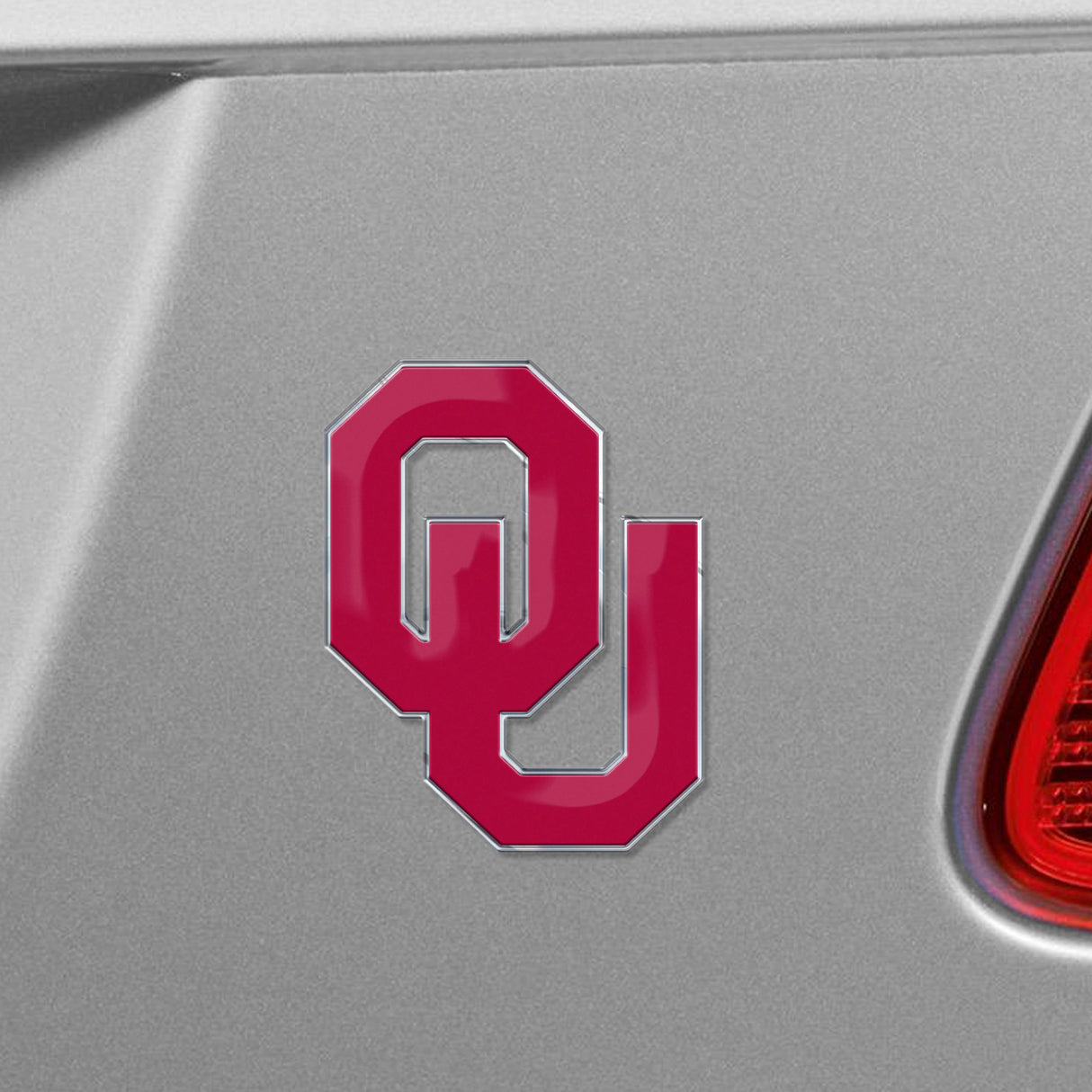 Fanmats Oklahoma Sooners Heavy Duty Aluminum Embossed Color Emblem Fan Gear NCAA Oklahoma Sooners