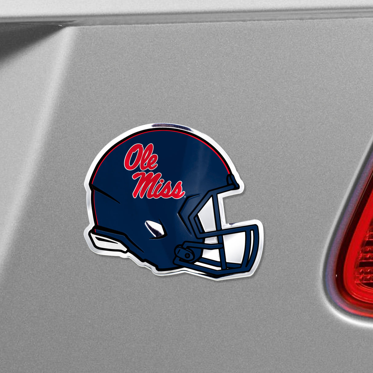 Fanmats Ole Miss Rebels Heavy Duty Aluminium Helmet Emblem Fan Gear NCAA Mississippi Rebels