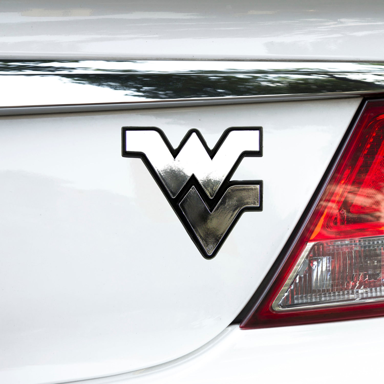 Fanmats West Virginia Mountaineers Molded Chrome Plastic Emblem Fan Gear NCAA West Virginia Mountaineers