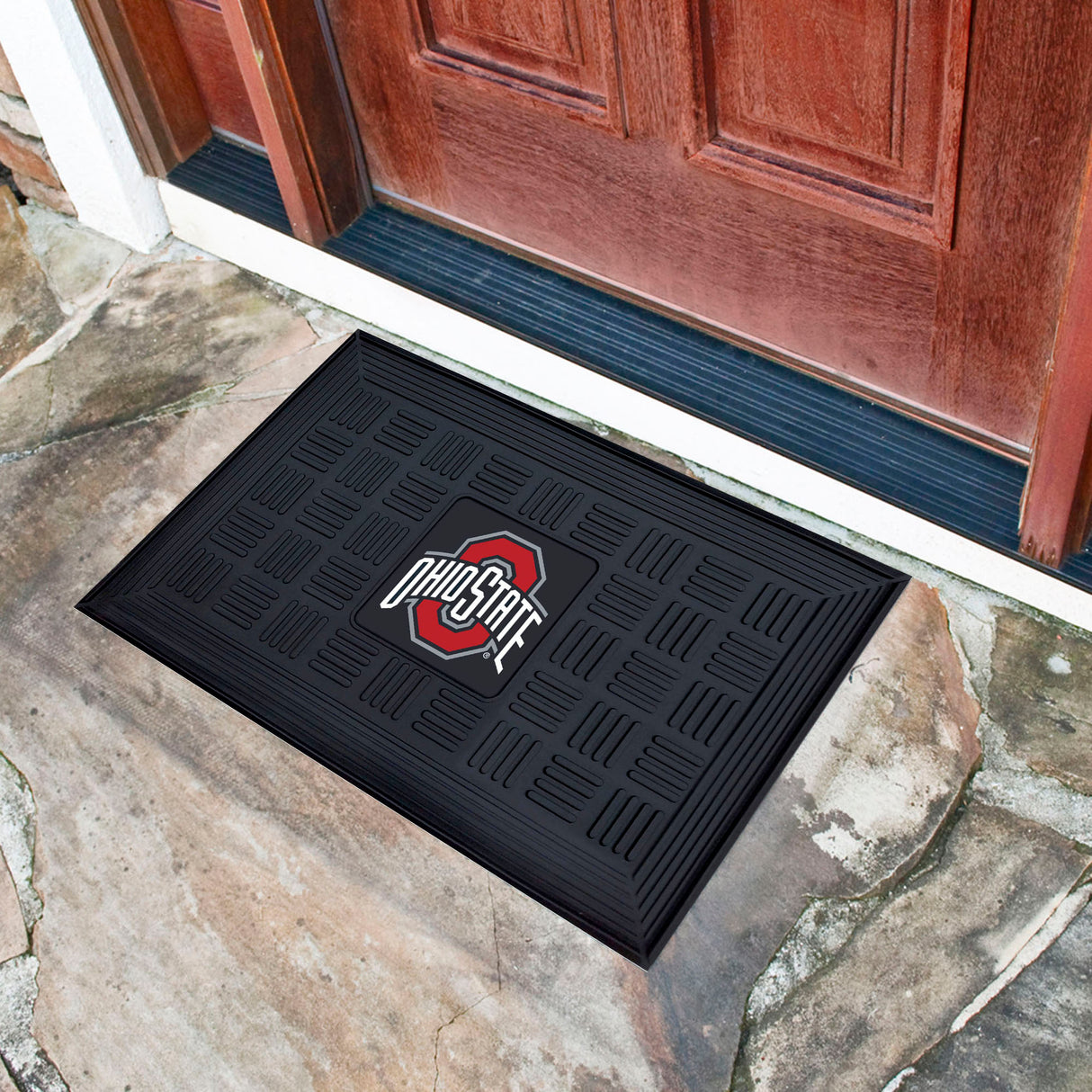 Fanmats Ohio State Buckeyes Heavy Duty Vinyl Medallion Door Mat - 19.5" x 31" Fan Gear NCAA Ohio State Buckeyes