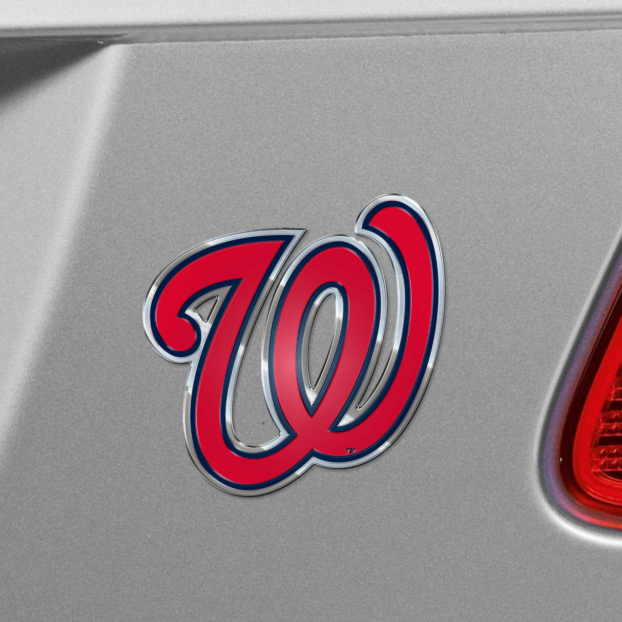 Fanmats Washington Nationals Heavy Duty Aluminum Embossed Color Emblem Fan Gear MLB Washington Nationals