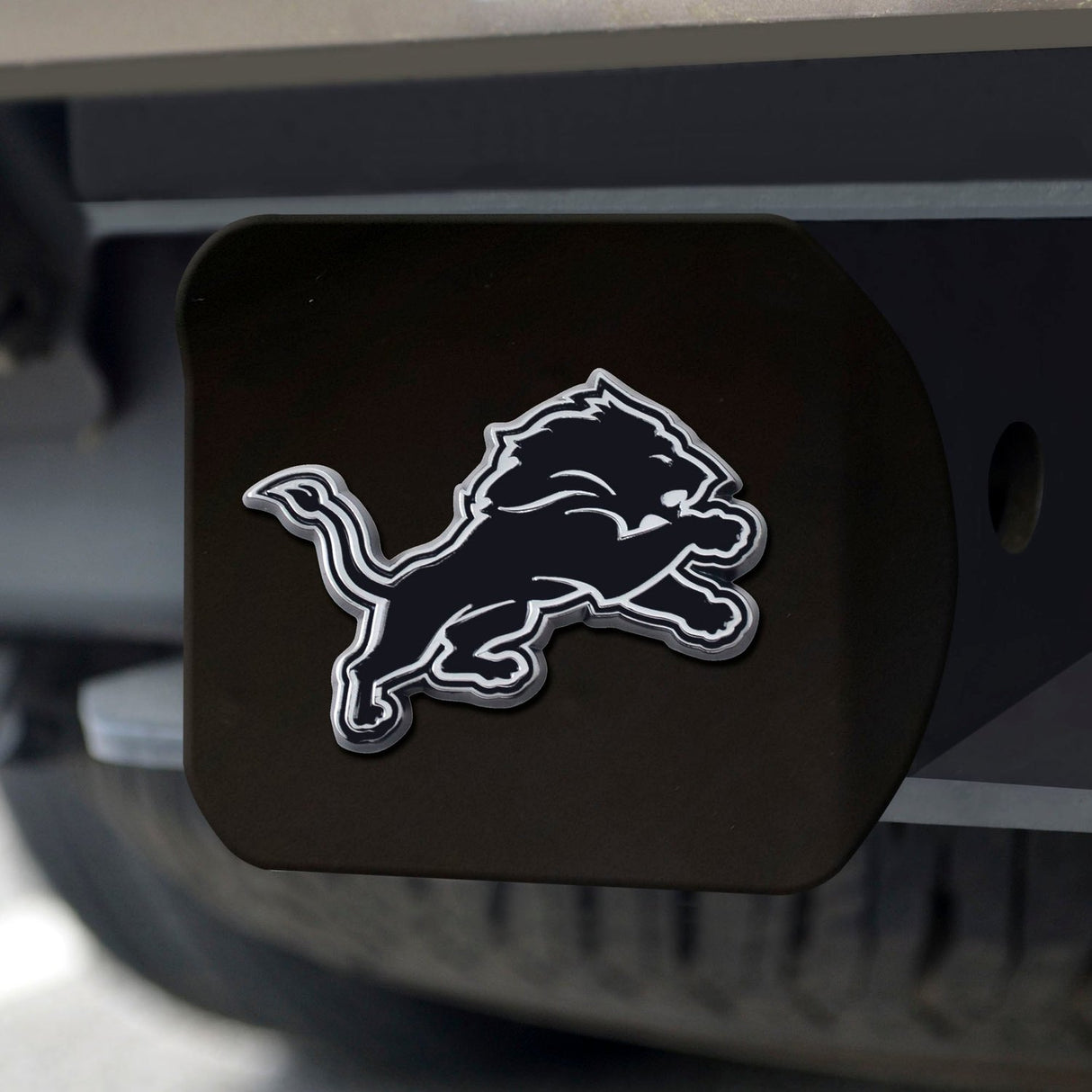 Fanmats Detroit Lions Black Metal Hitch Cover with Metal Chrome 3D Emblem Fan Gear NFL Detroit Lions