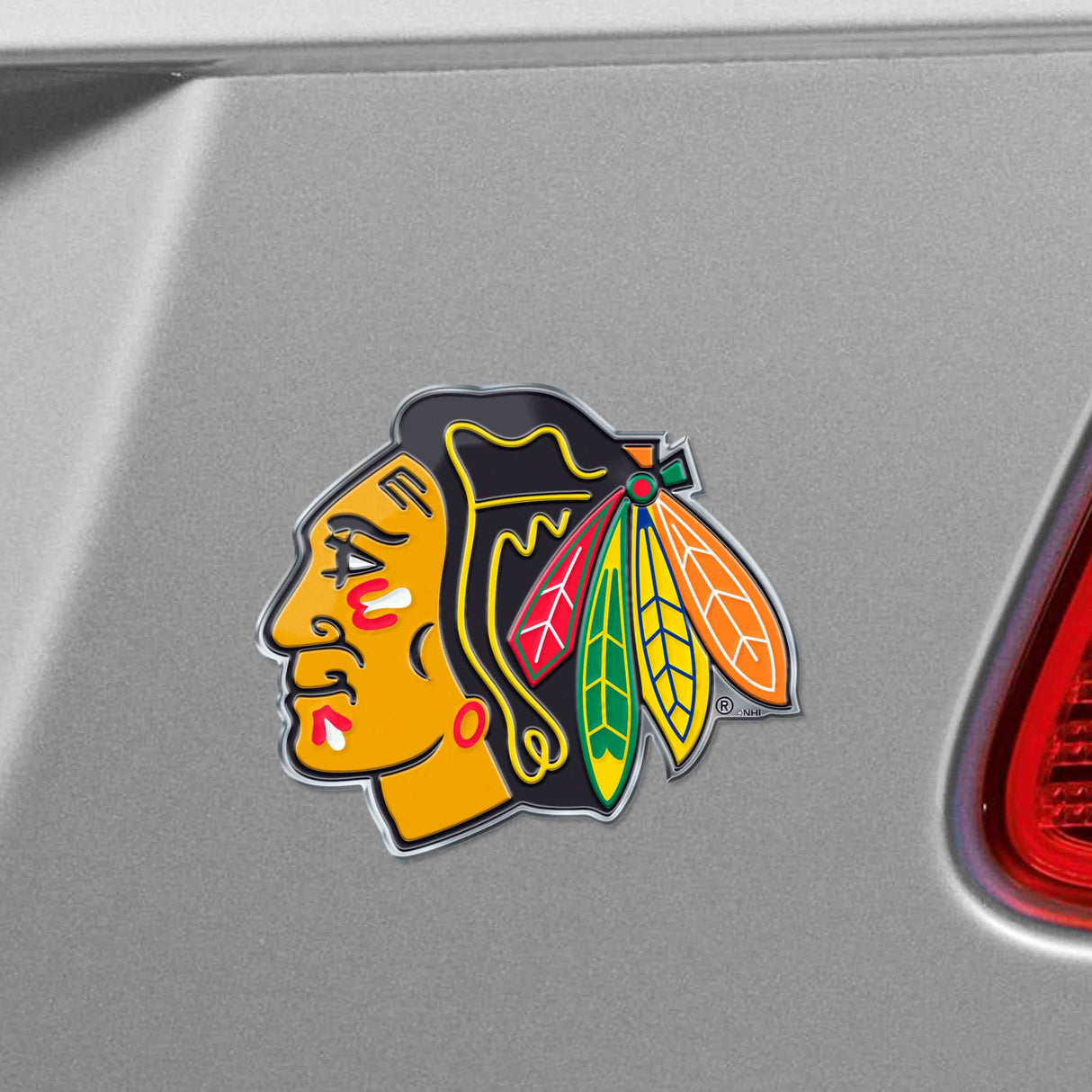 Fanmats Chicago Blackhawks Heavy Duty Aluminum Embossed Color Emblem Fan Gear NHL Chicago Blackhawks