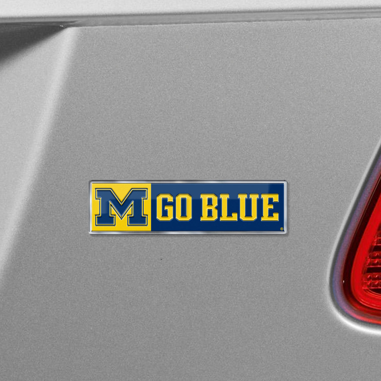 Fanmats Michigan Wolverines Heavy Duty Aluminum Embossed Color Emblem - Alternate Fan Gear NCAA Michigan Wolverines