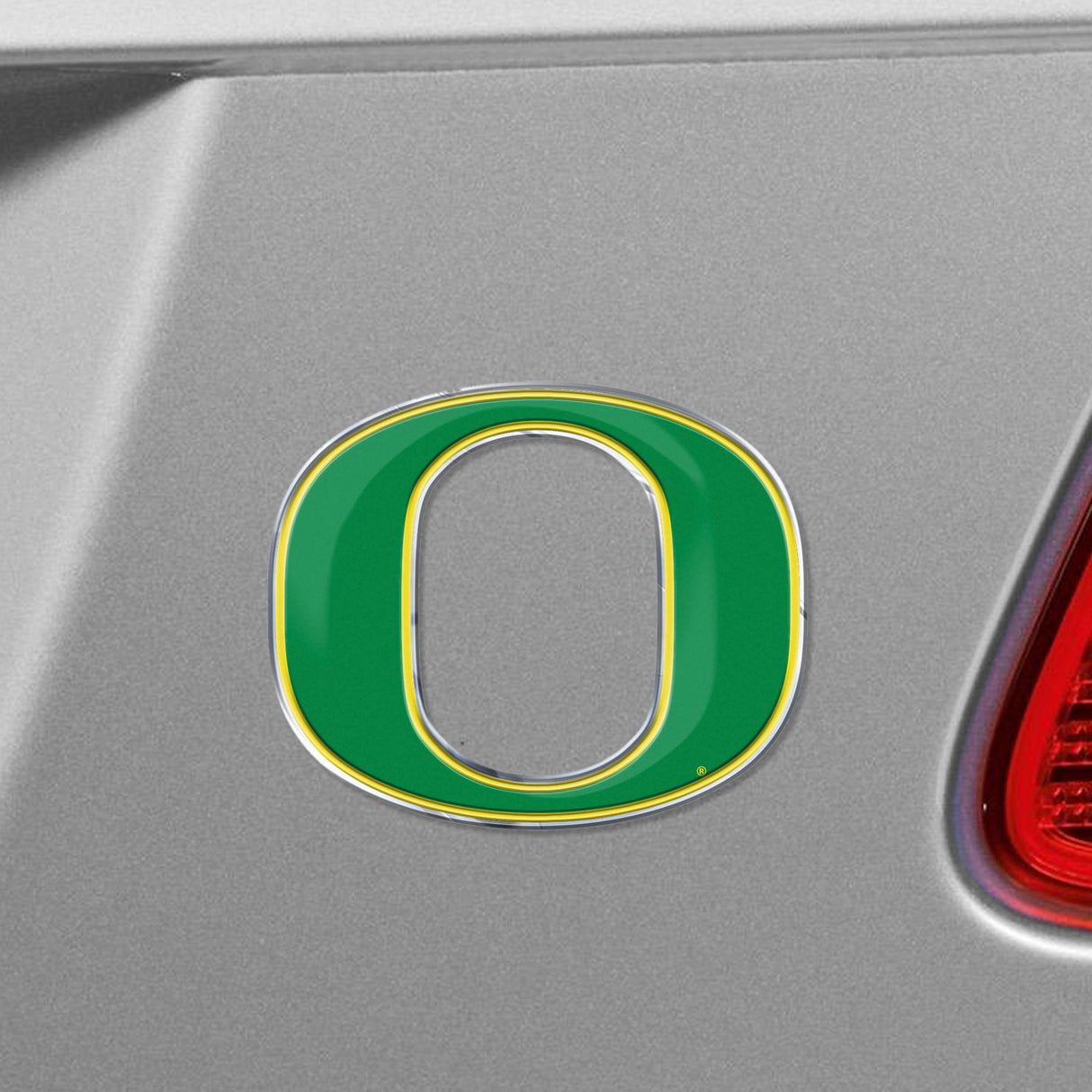 Fanmats Oregon Ducks Heavy Duty Aluminum Embossed Color Emblem Fan Gear NCAA Oregon Ducks