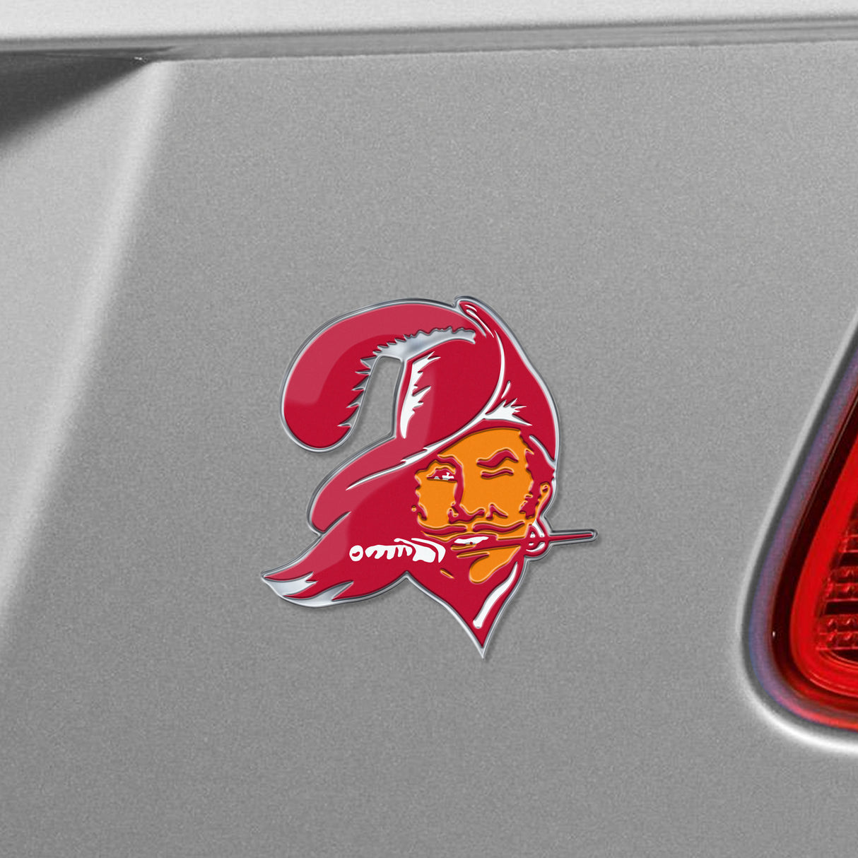 Fanmats Tampa Bay Buccaneers Heavy Duty Aluminum Embossed Color Emblem - Alternate Fan Gear NFL Tampa Bay Buccaneers