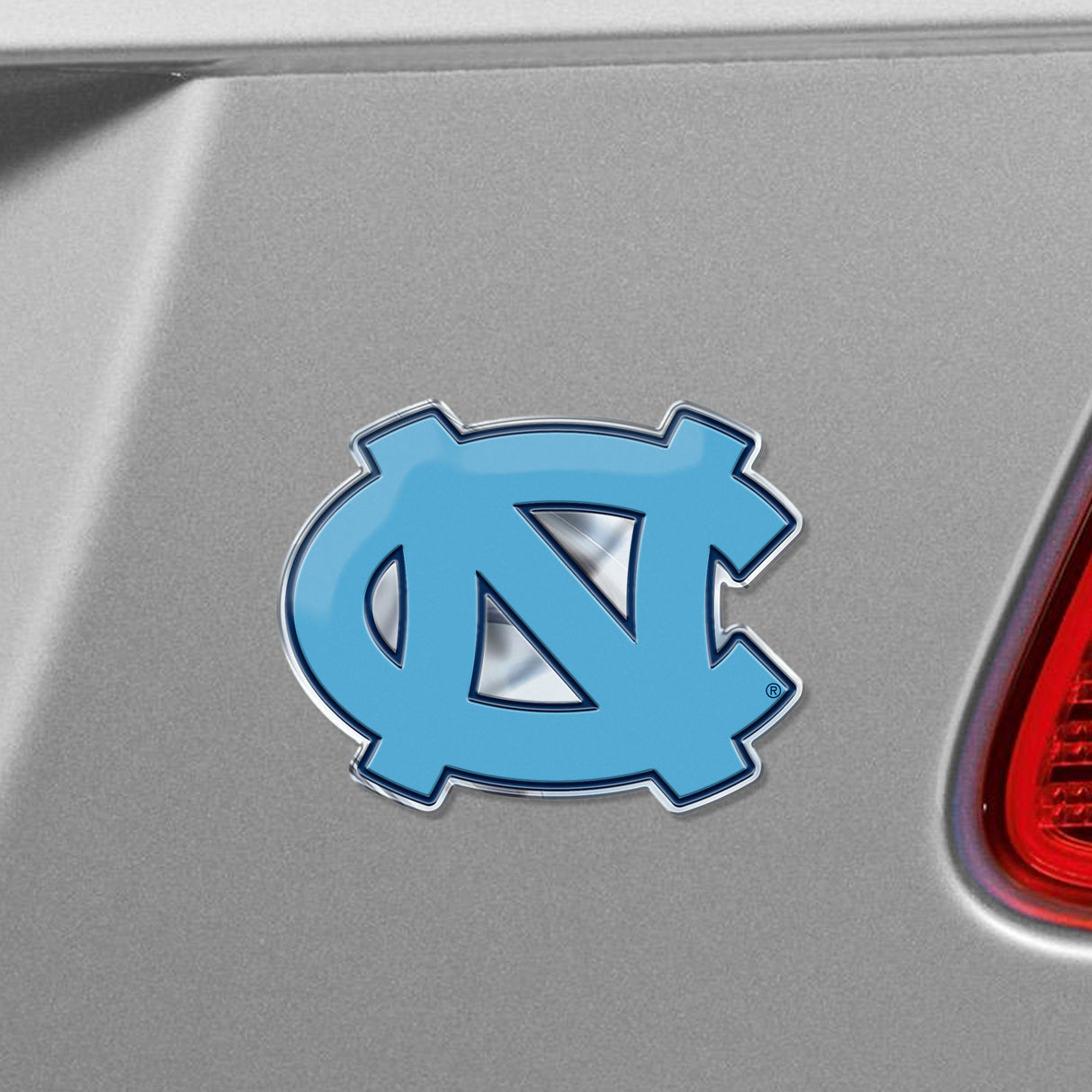 Fanmats North Carolina Tar Heels Heavy Duty Aluminum Embossed Color Emblem Fan Gear NCAA North Carolina Tar Heels