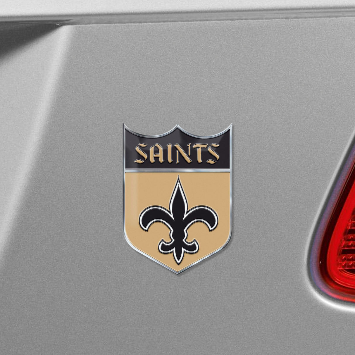 Fanmats New Orleans Saints Heavy Duty Aluminum Embossed Color Emblem - Alternate Fan Gear NFL New Orleans Saints