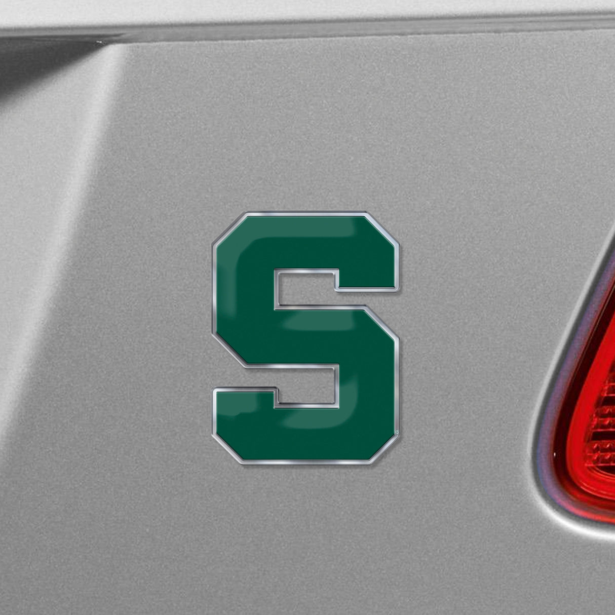 Fanmats Michigan State Spartans Heavy Duty Aluminum Embossed Color Emblem - Alternate Fan Gear NCAA Michigan State Spartans