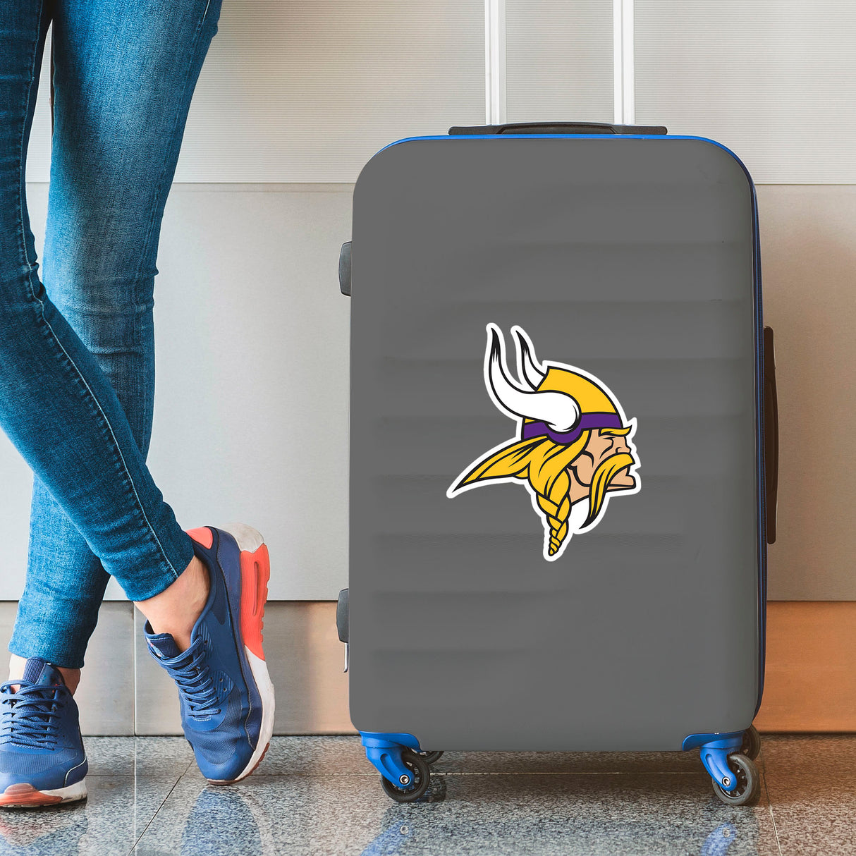 Fanmats Minnesota Vikings Large Decal Sticker Fan Gear NFL Minnesota Vikings