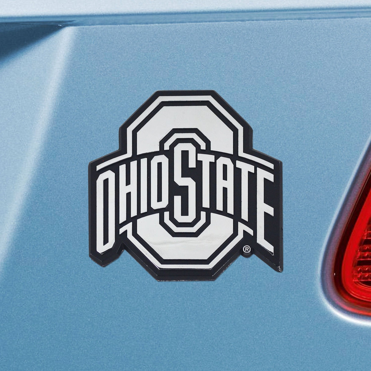 Fanmats Ohio State Buckeyes 3D Chrome Metal Emblem Fan Gear NCAA Ohio State Buckeyes