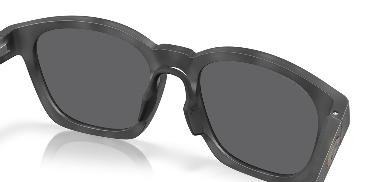 Oakley Shackle Glasses-7