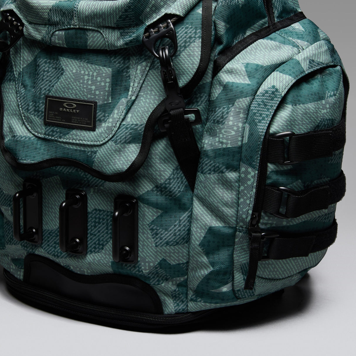 Oakley Kitchen Sink Backpack-3