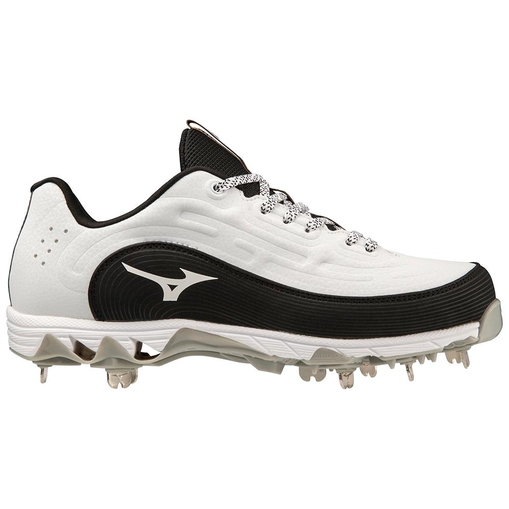 Mizuno 9-Spike Swift 8 Low Women's Metal Softball Cleat Softball Footwear All
