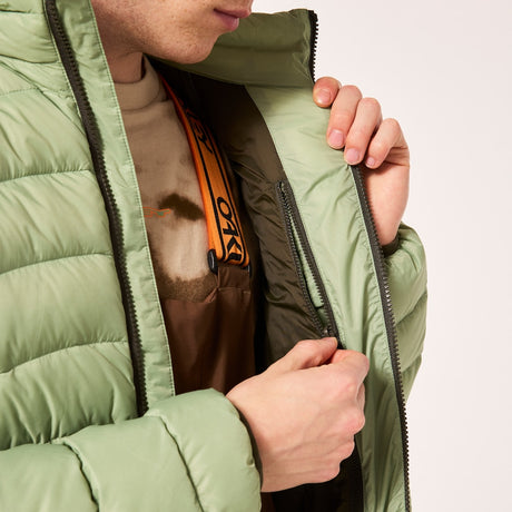 Oakley Men's Snowbound Packable Down Puffy Jack Mens Apparel Jackets & Vests