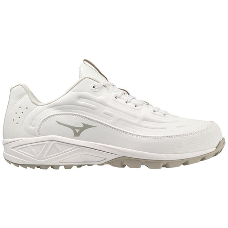 Mizuno Ambition 3 BB Low All Surface Baseball Footwear Adult
