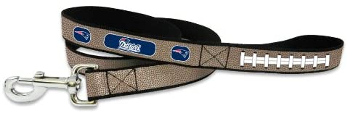 Gamewear New England Patriots Reflective Football Pet Leash Size Large Fan Gear NFL New England Patriots