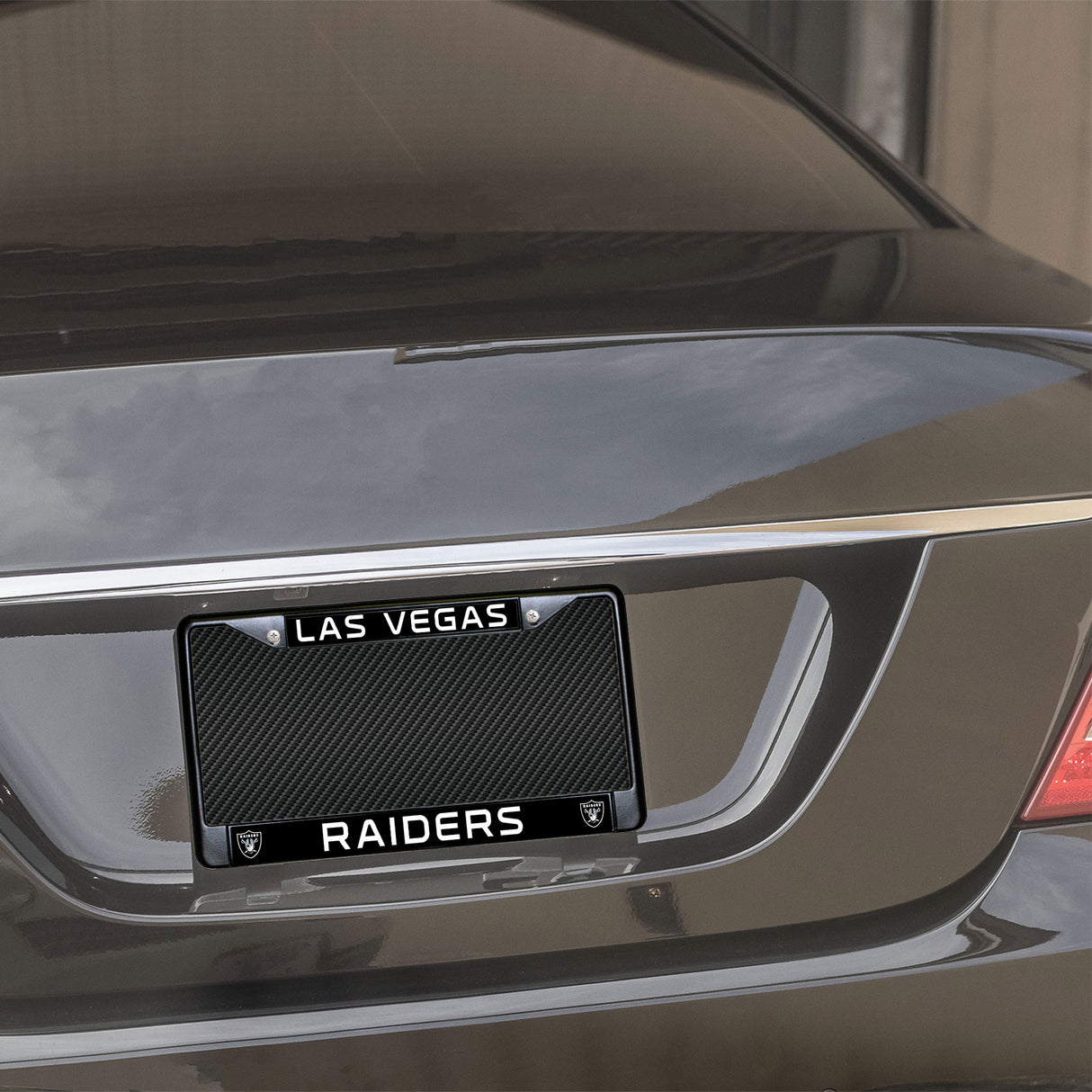 NFL Las Vegas Raiders Black Chrome License Plate Frame Fan Gear NFL Las Vegas Raiders