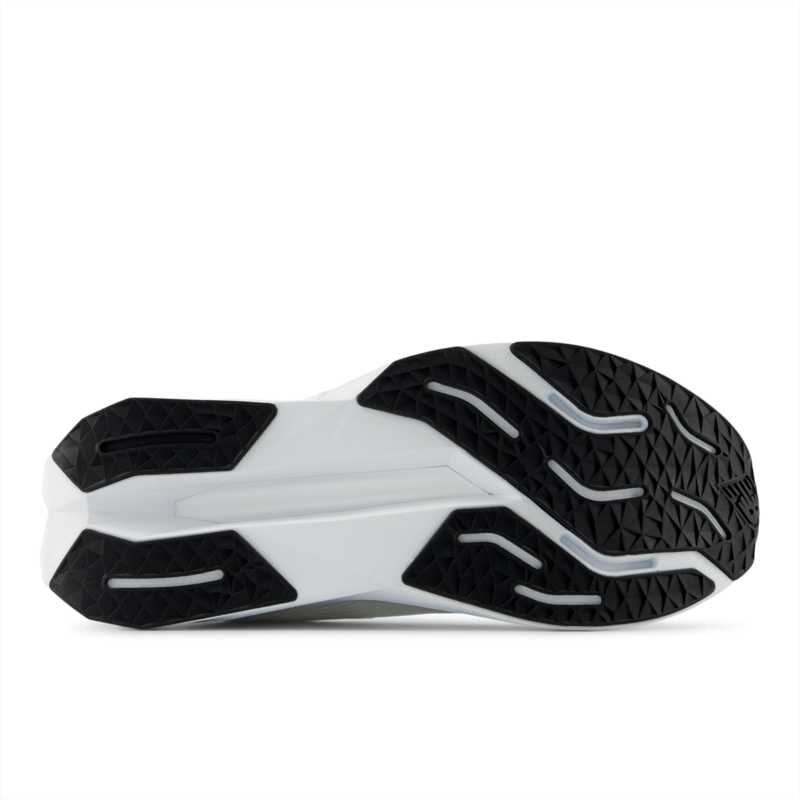 New Balance Men's FuelCell Propel V5 Running Shoe - MFCPRLW5 Wide Mens Footwear Training & Running