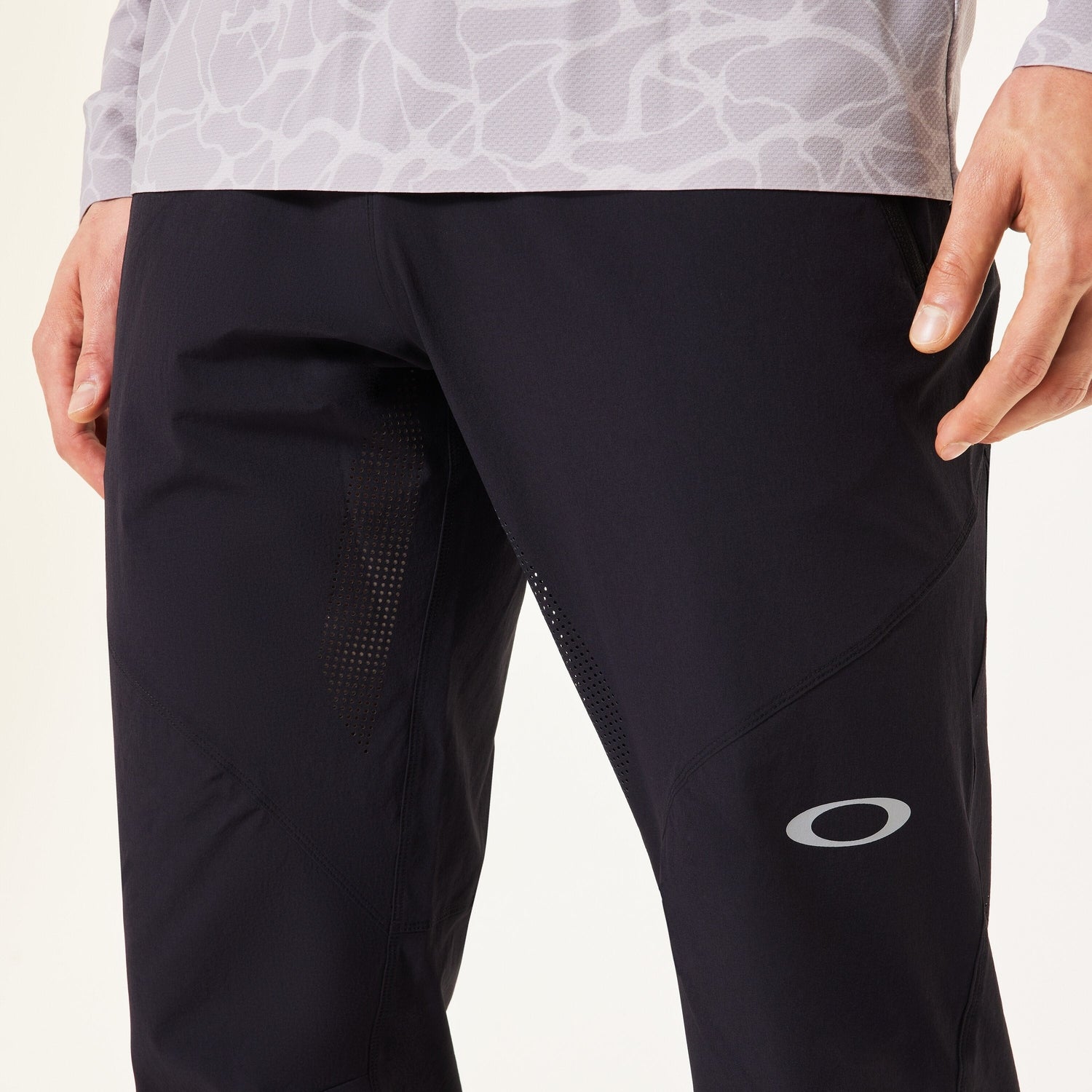 Oakley Men's Seeker Airline Pant Mens Apparel Pants & Sweatpants