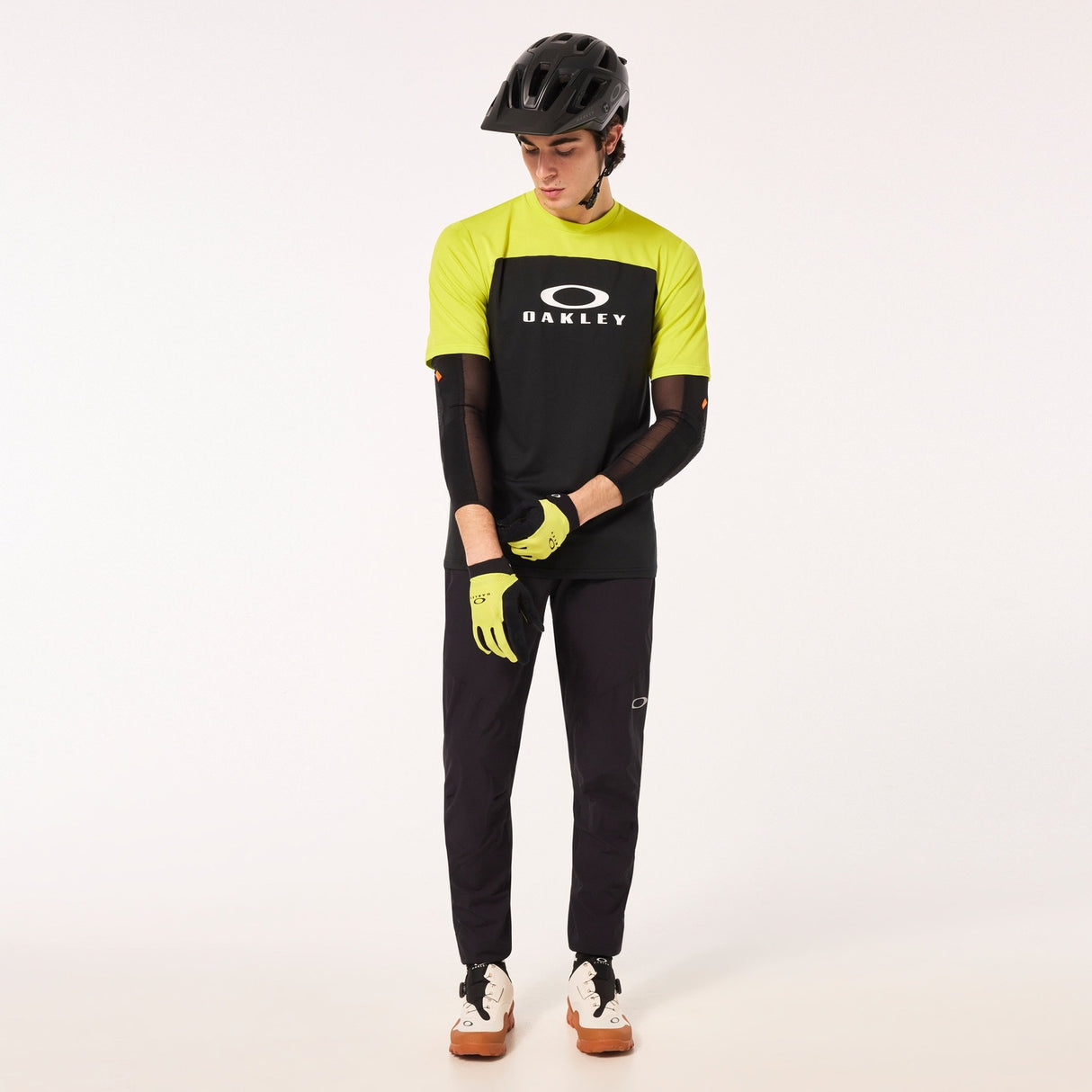 Oakley Men's Seeker Airline Pant Mens Apparel Pants & Sweatpants