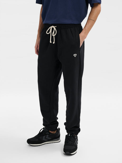 Hummel Men's Regular Sweatpants Mens Apparel Pants & Sweatpants