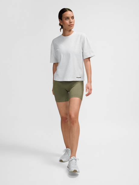 Hummel Women's Mt Ultra Boxy T-Shirt Womens Apparel Shirts & Tops