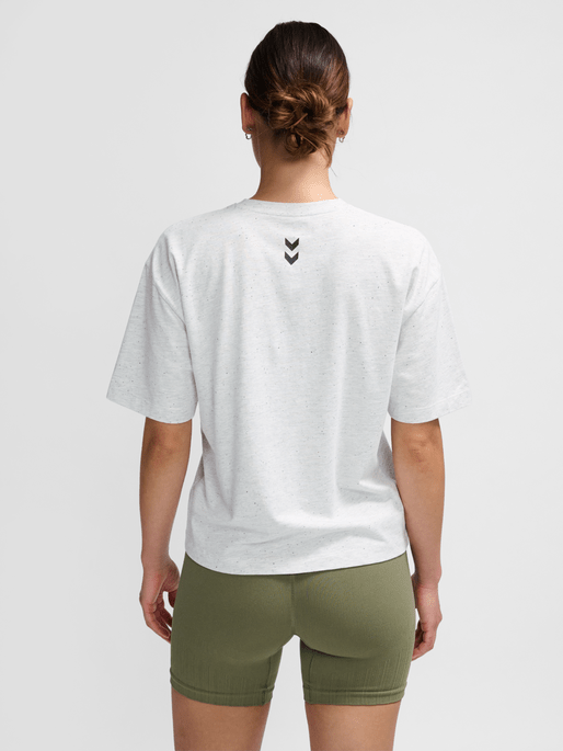 Hummel Women's Mt Ultra Boxy T-Shirt Womens Apparel Shirts & Tops