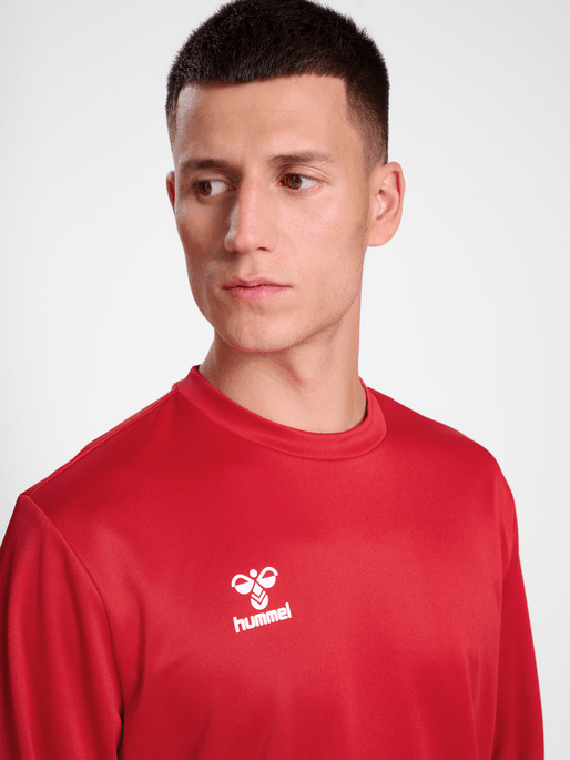 Hummel Men's Essential Sweatshirt Mens Apparel Sweatshirts & Fleece