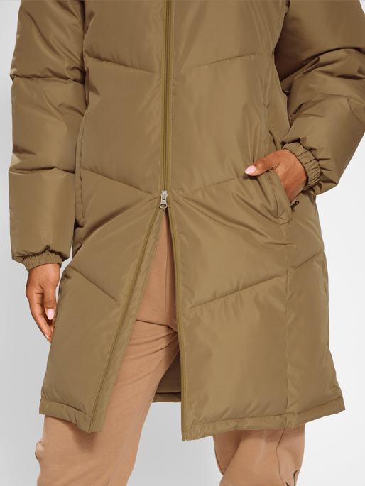 Hummel Women's LGC Mia Long Puffer Coat Womens Apparel Jackets & Vests